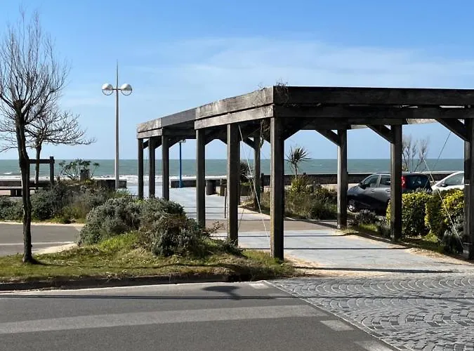 Superbe A Jean De Monts 아파트 *